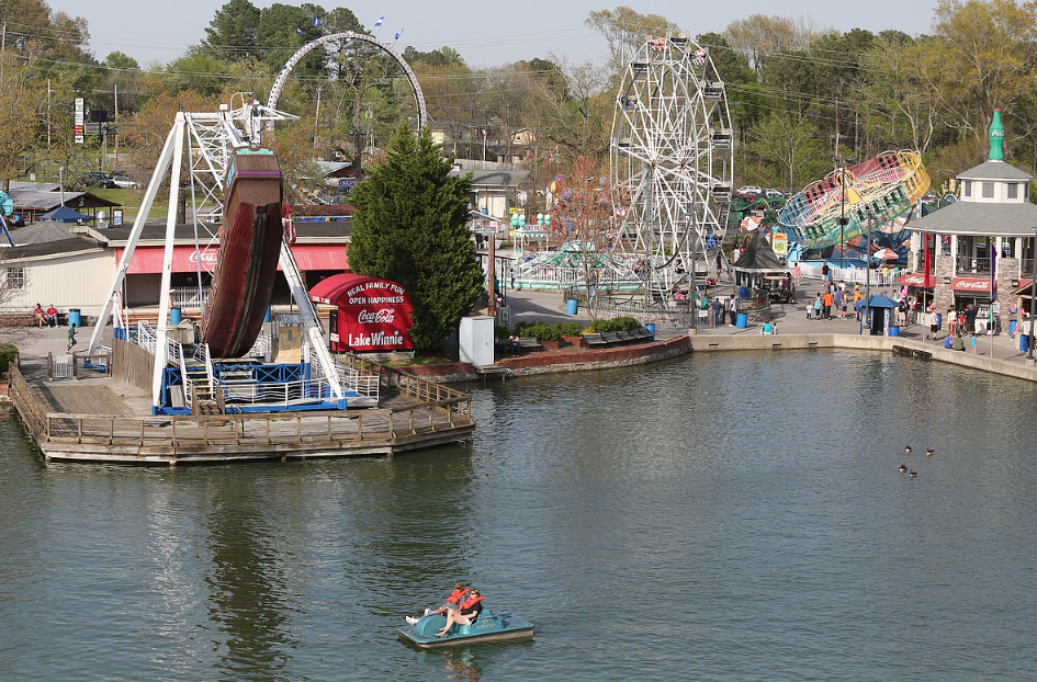Lake Winnepesaukah, United States